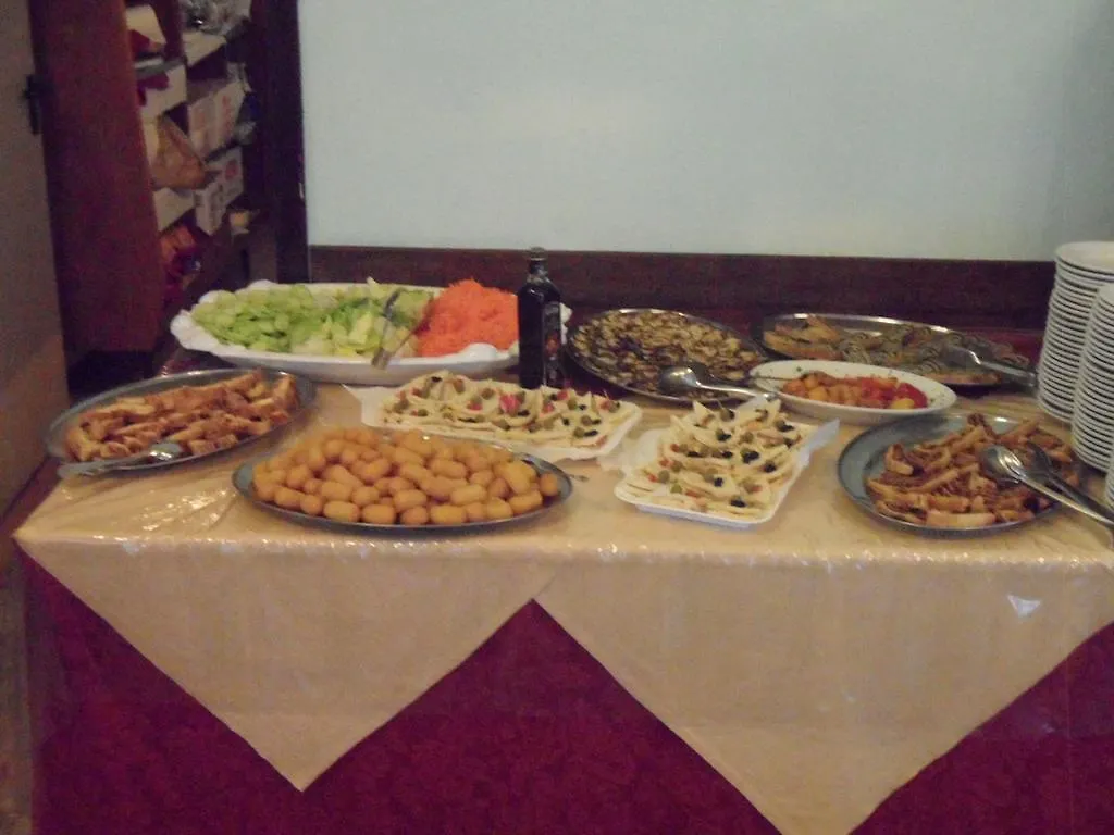 Hotel Britannia ليدو دي يسولو