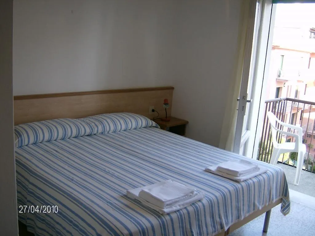 Hotel Britannia ليدو دي يسولو